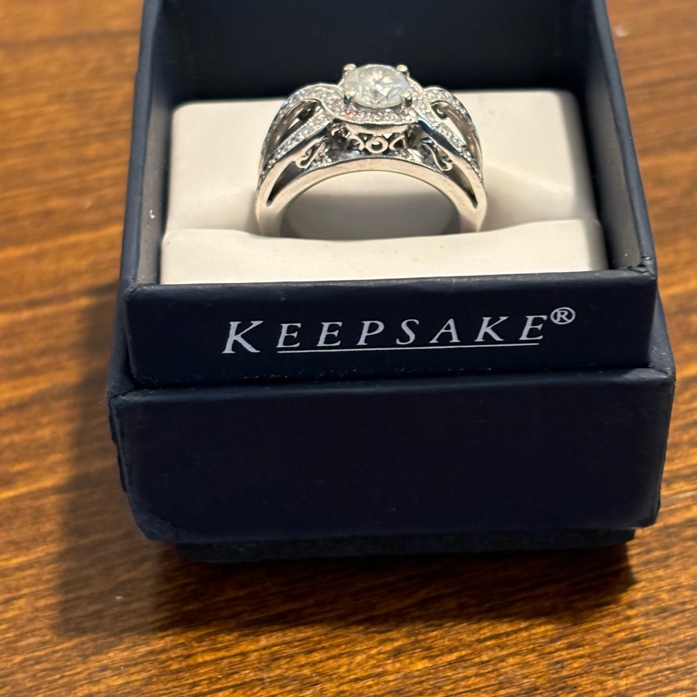 KEEPSAKE the Label Silver Vintage-Inspired Ring